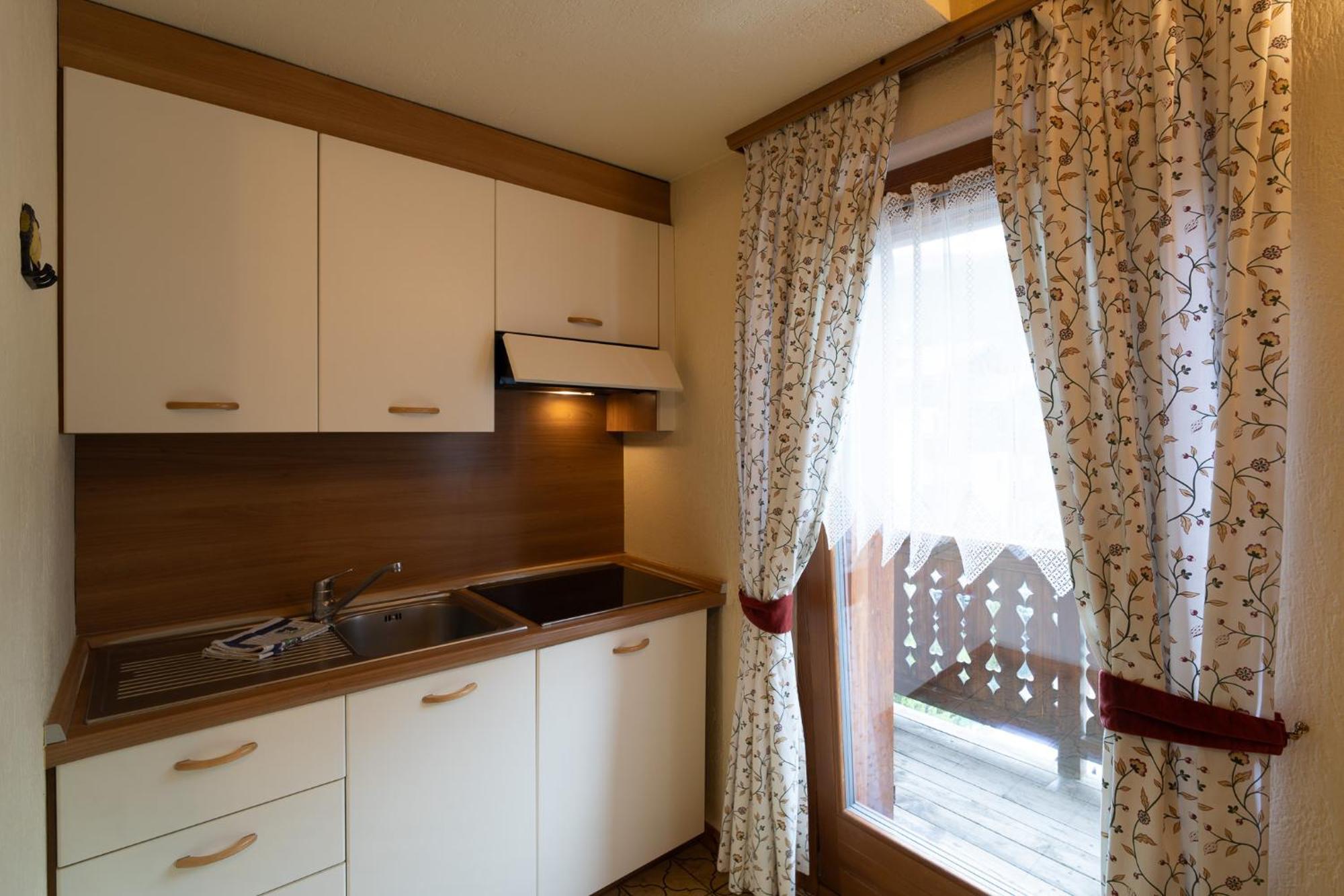 Aparthotel L'arcobi