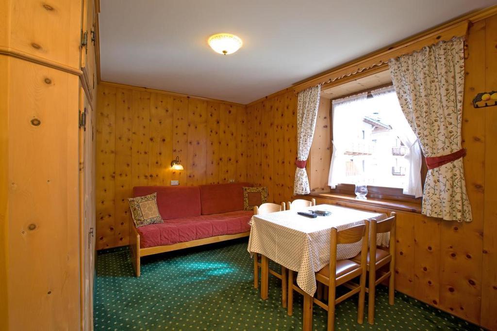Aparthotel L'arcobi